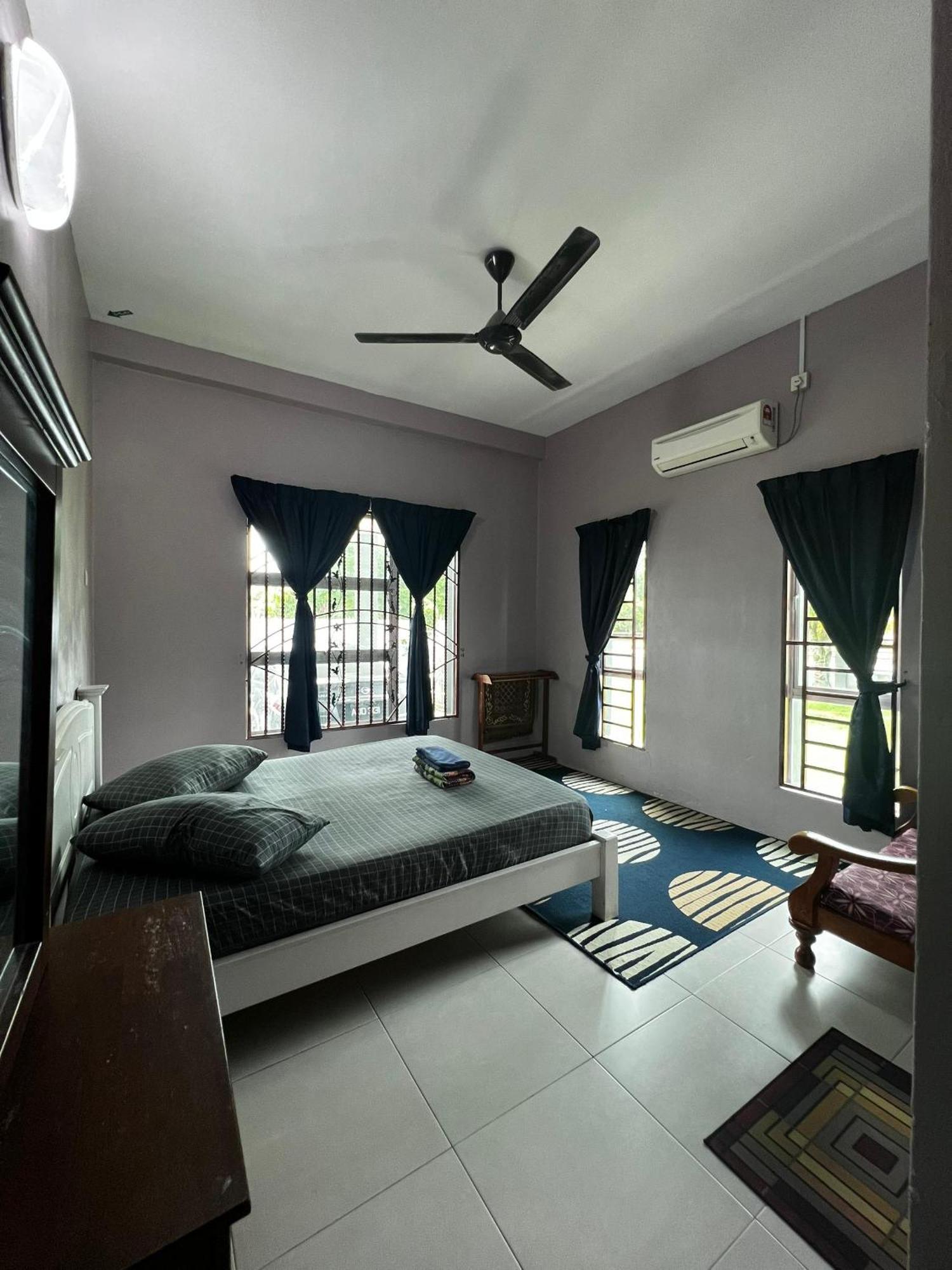Taiping Homestay Husna Afina Ngoại thất bức ảnh