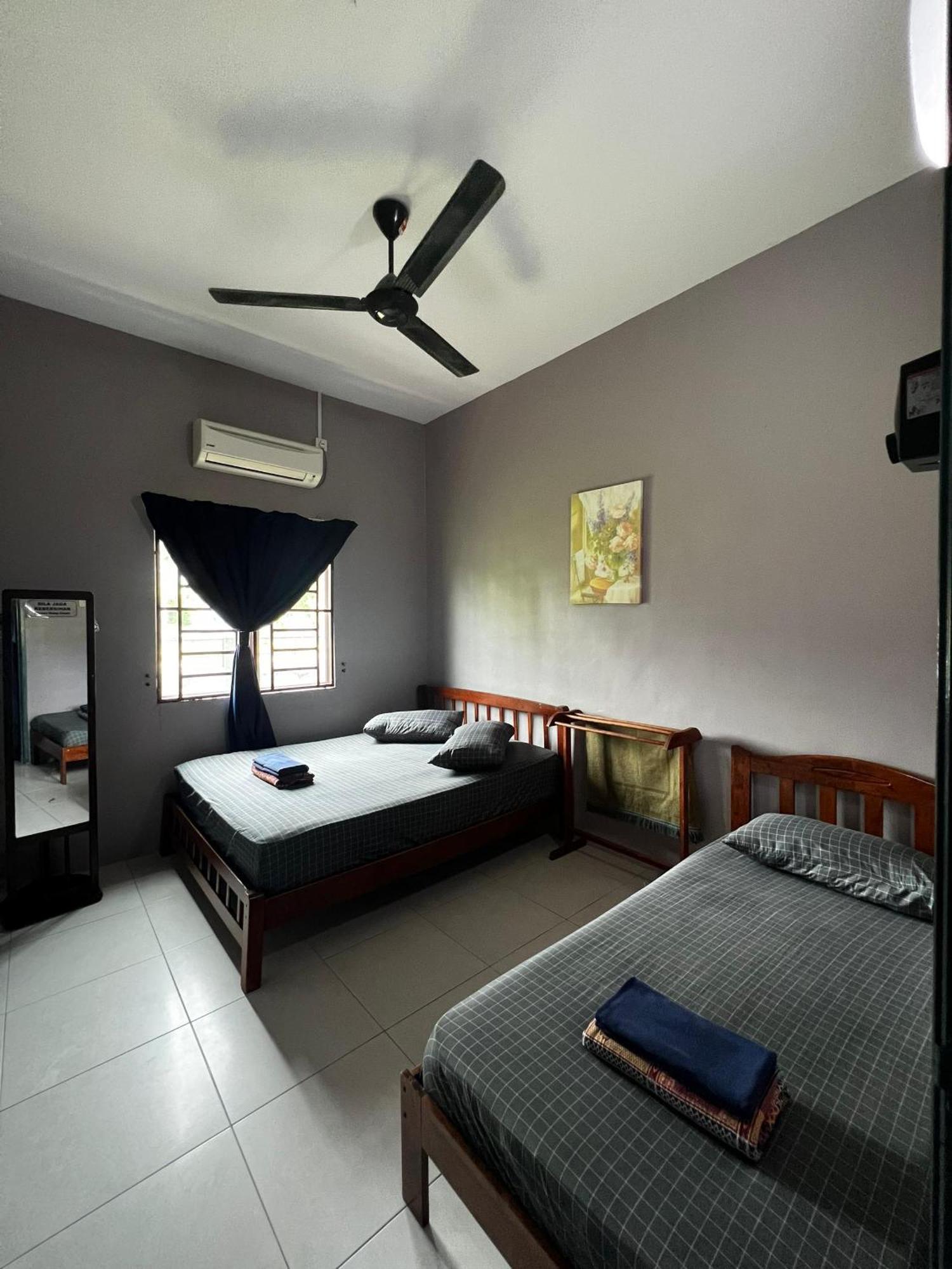 Taiping Homestay Husna Afina Ngoại thất bức ảnh
